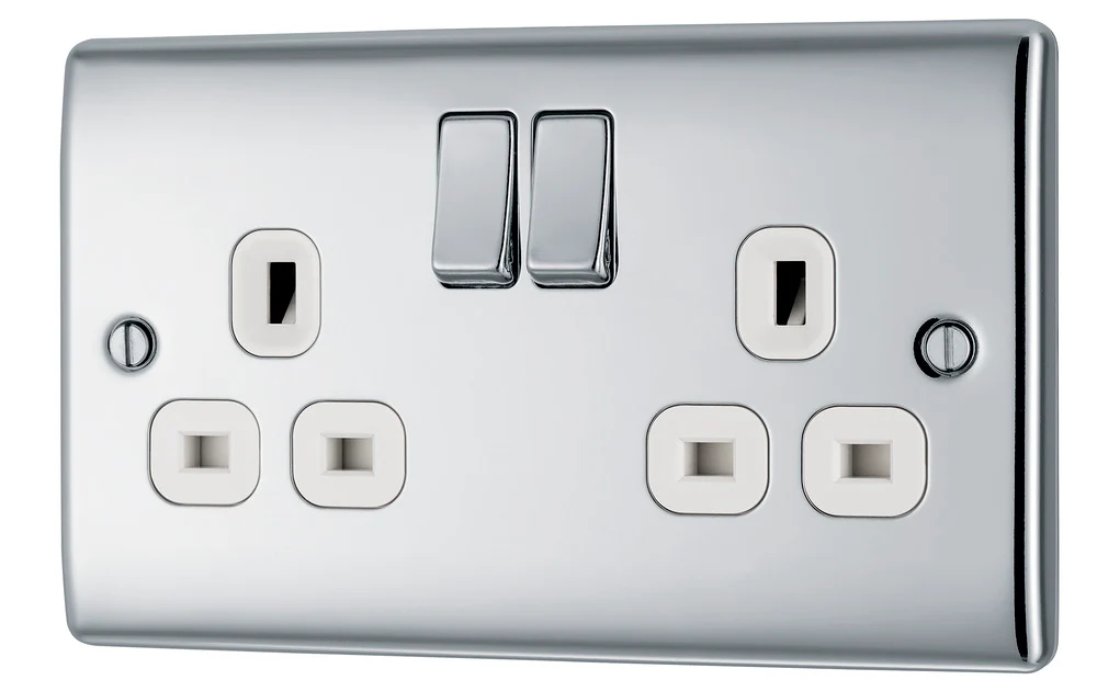 BG NPC22W Nexus Metal Polished Chrome Double Switched 13A Power Socket - Image 3